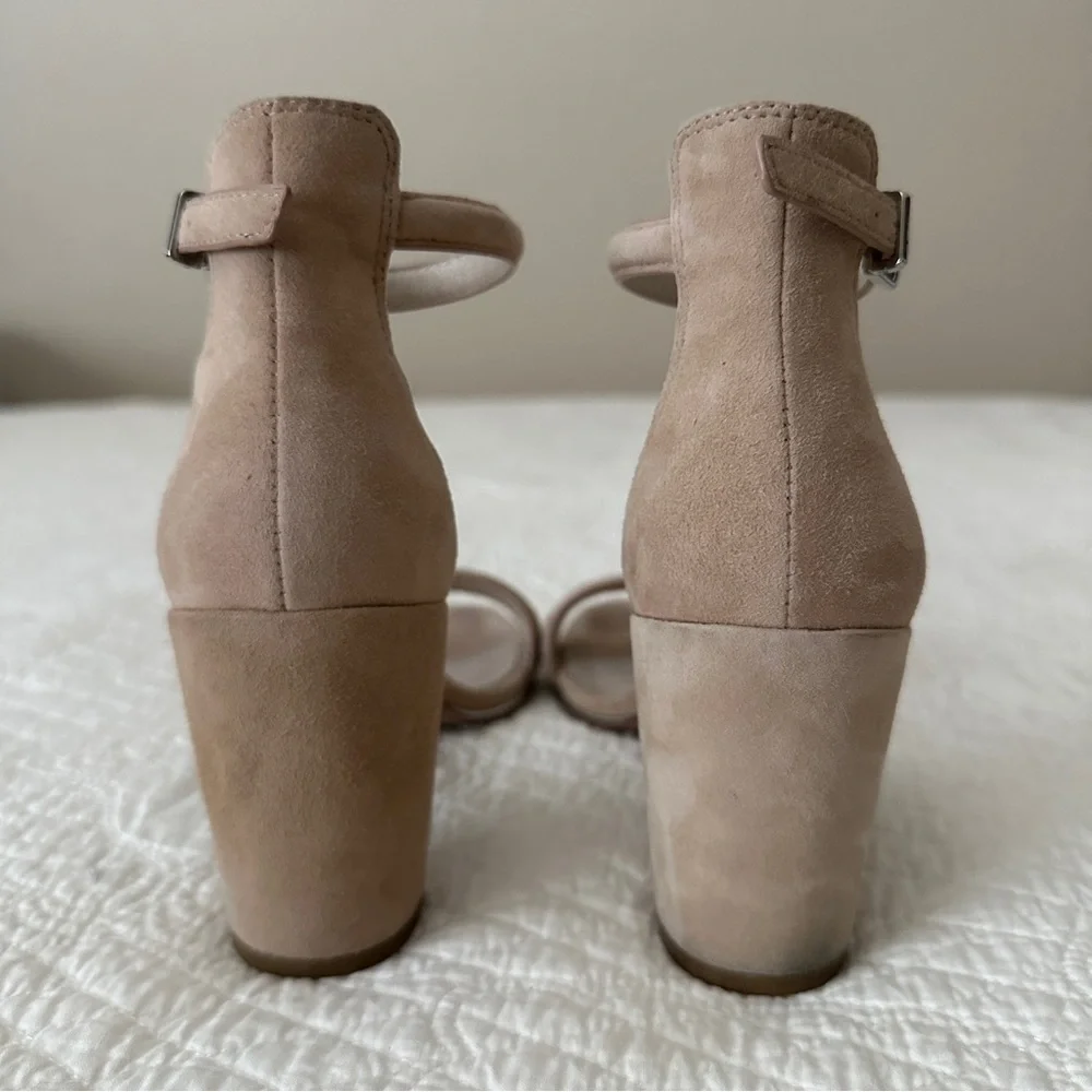Kenneth Cole Women's Lex Suede Ankle Strap Block Heel Sandals Tan 6.5